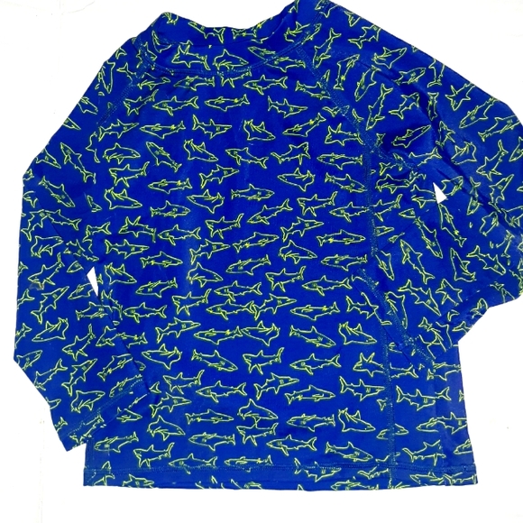 NEW- Boys 2pc Rashguard / Swimming trunks/Shorts - Picture 7 of 14